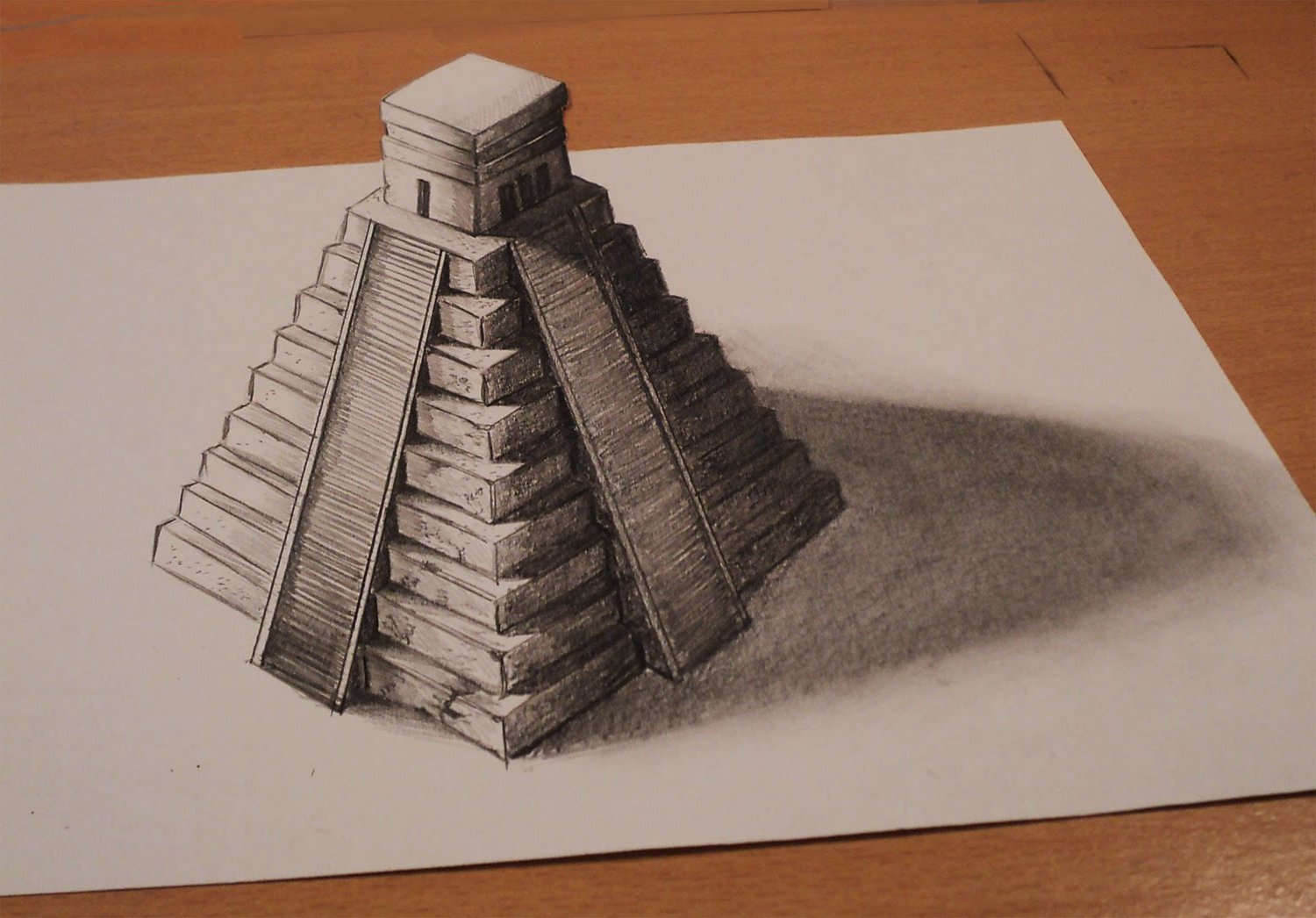 Зарисовка пирамиды