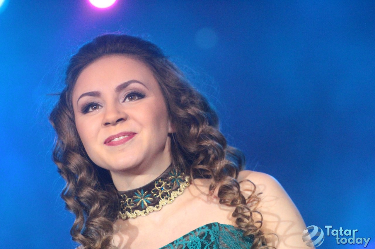 Татарская певица гульсирин Абдуллина фотографии