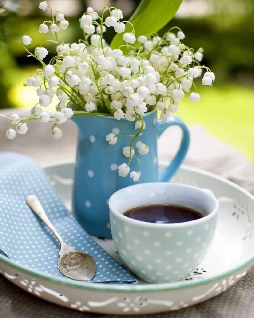Утро кофе Ландыши Весна