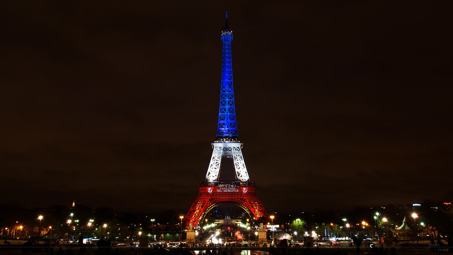 Башня Арева Париж