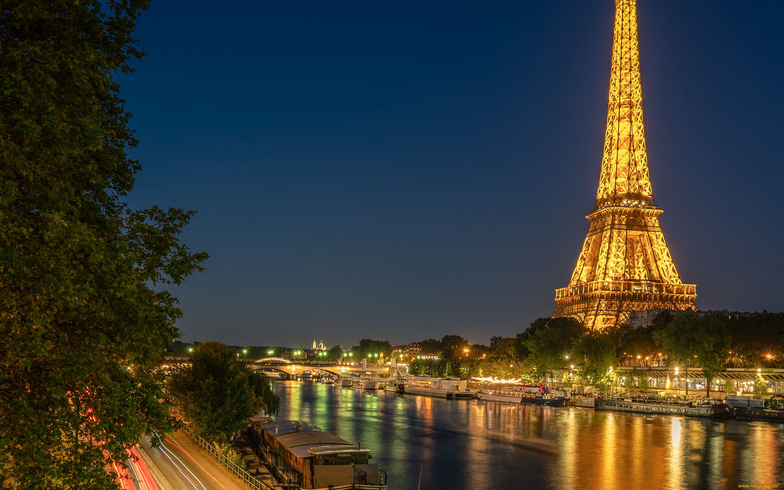 Обои красивый город Париж