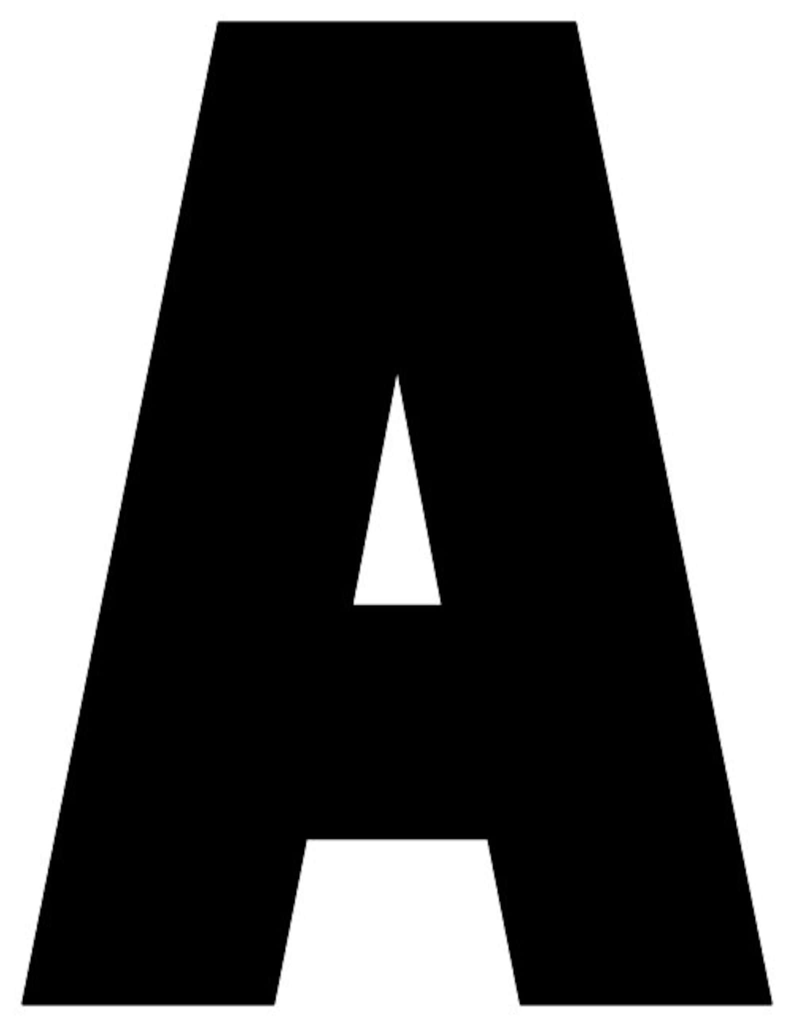 Буквы алфавита черным цветом