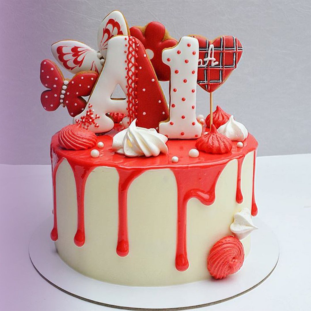 Торт для девочки в красно белом цвете