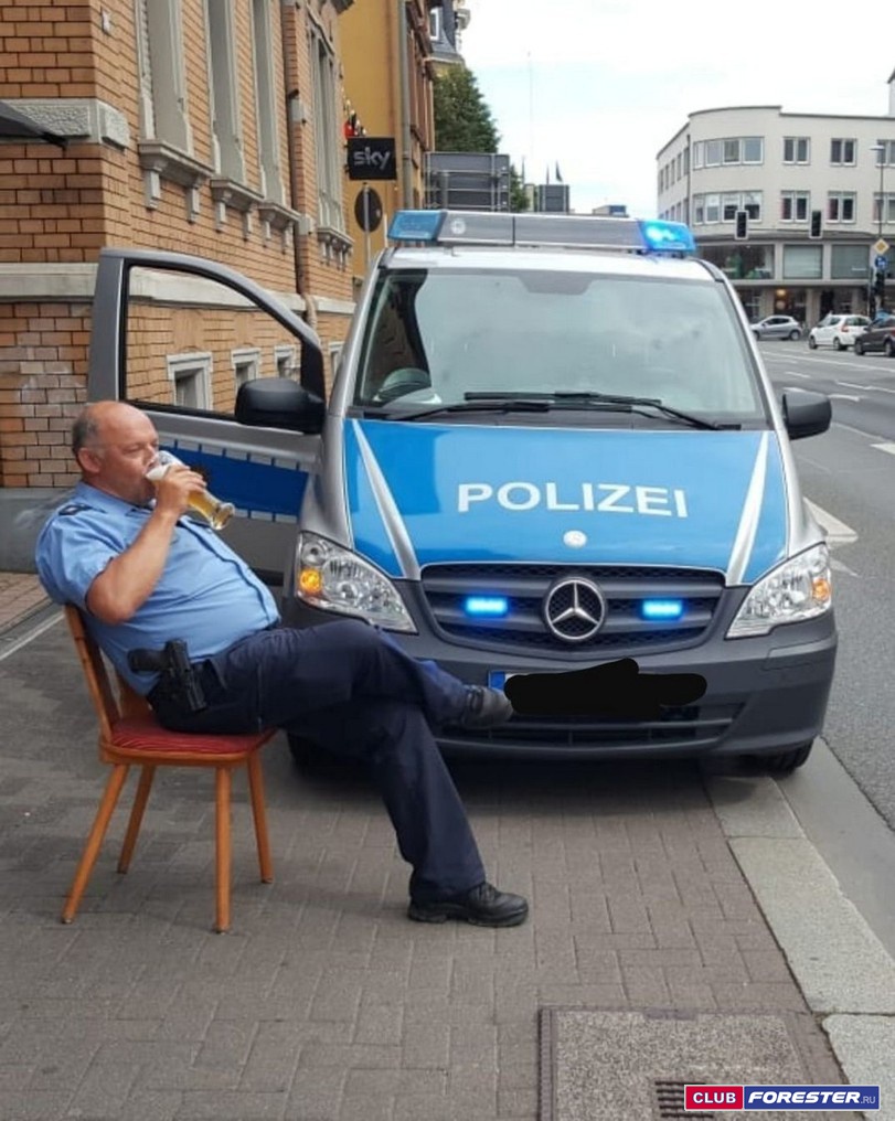 Забавный полицейский