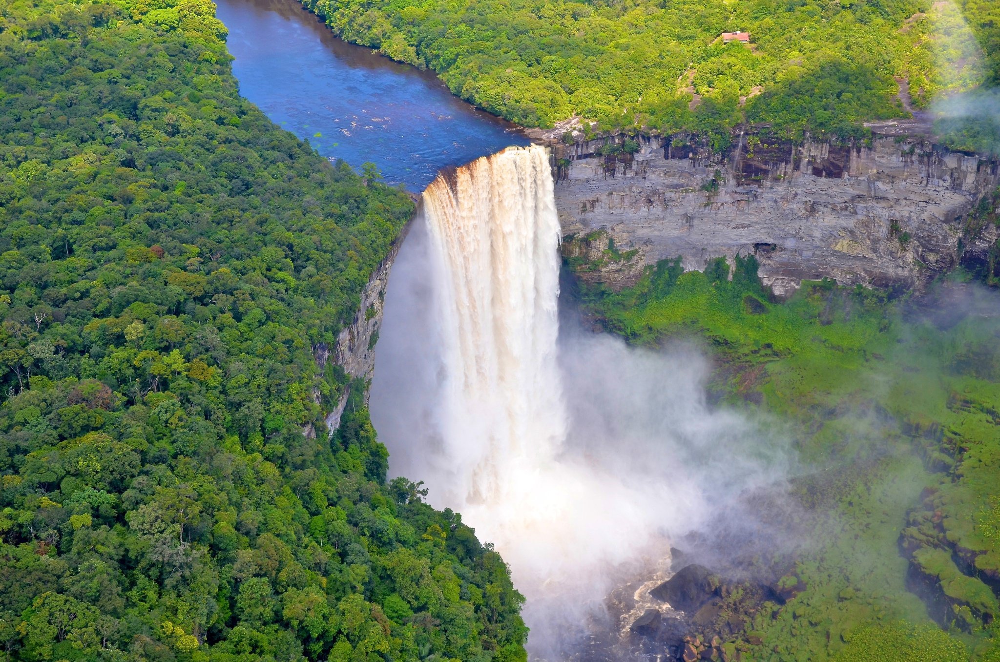 Водопад Кайетур Гайана 4к
