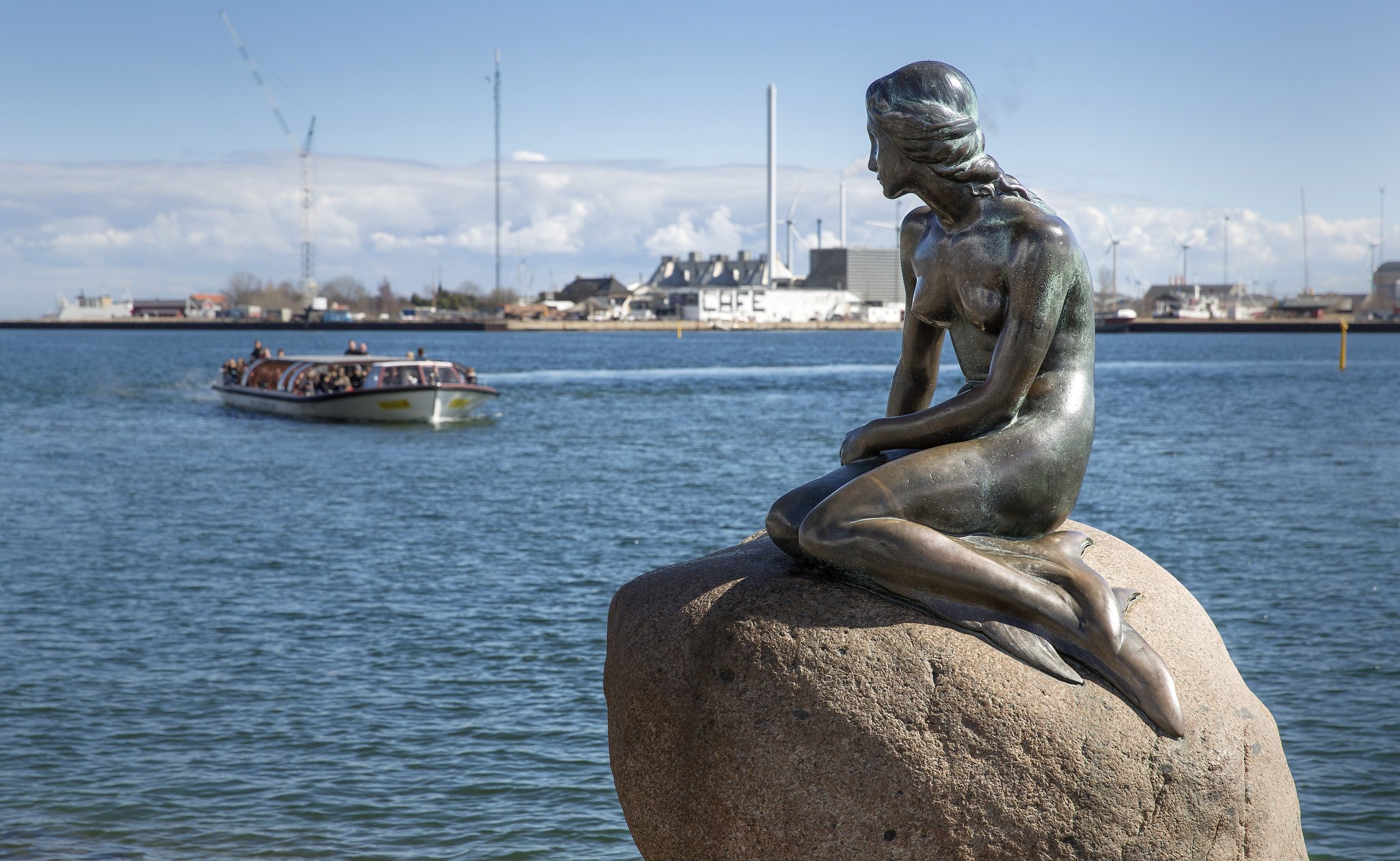 Дания памятник русалочке в Копенгагене