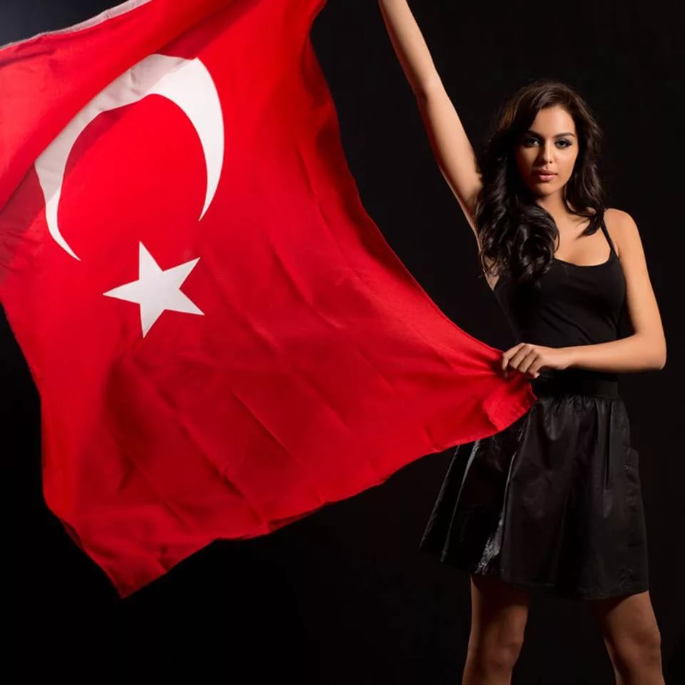 Красивые женщины Турции